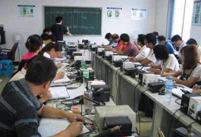 鄭州專業(yè)手機維修與計算機維修培訓(xùn)學(xué)校 開啟高質(zhì)量技術(shù)職業(yè)之路